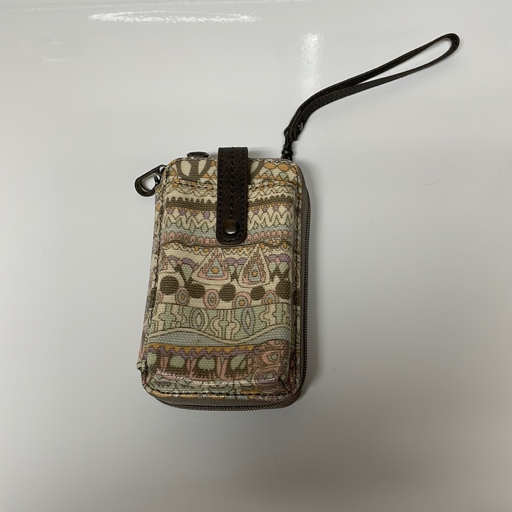 Patterned Wristlet